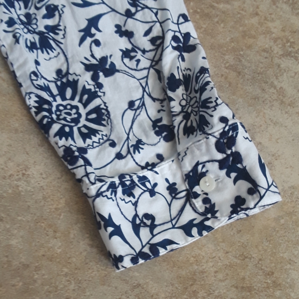 Cotton Casual Top. Size: L - Picture 5 of 7